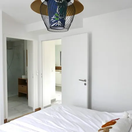 Holiday home House For 2 With Private Jacuzzi - Emerald