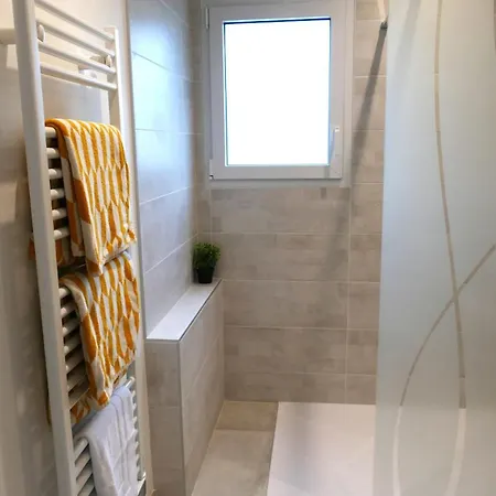 House For 2 With Private Jacuzzi - Emerald * Lancieux